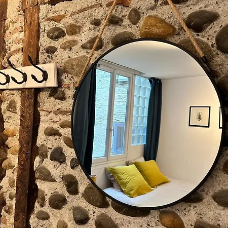 Cozy En Centre 아파트 *